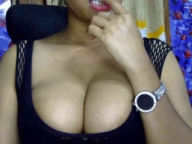 Nusrat-Mimi webcam