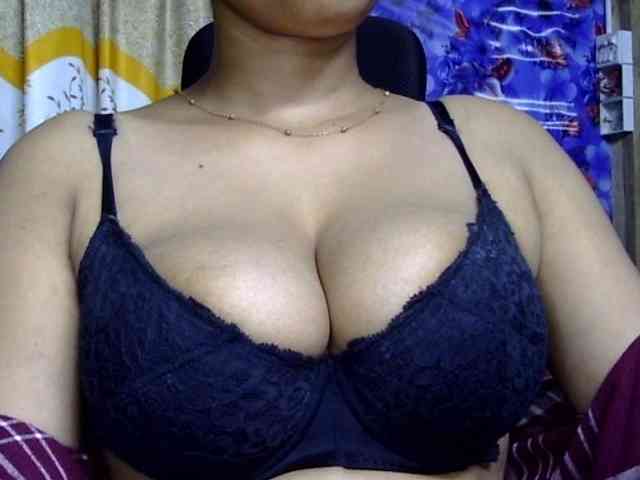 Nusrat-Mimi webcam