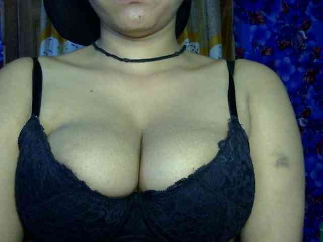Nusrat-Mimi webcam