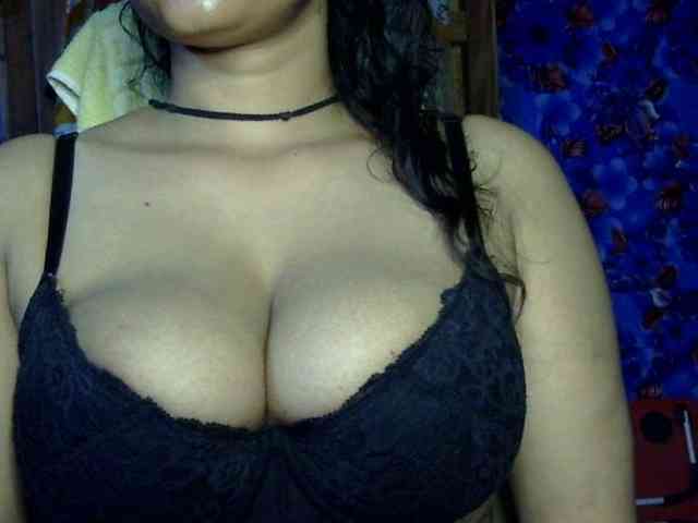 Nusrat-Mimi webcam