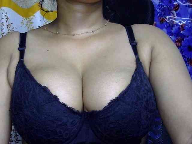 Nusrat-Mimi webcam