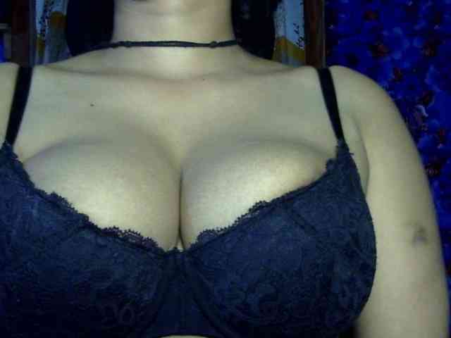 Nusrat-Mimi webcam