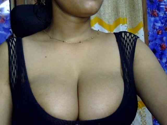 Nusrat-Mimi webcam
