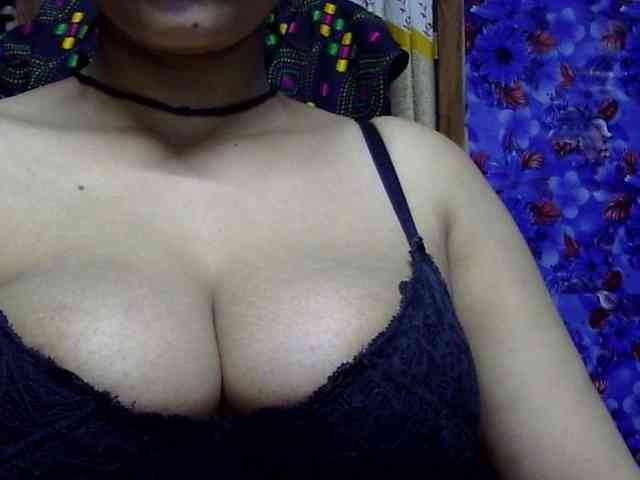 Nusrat-Mimi webcam