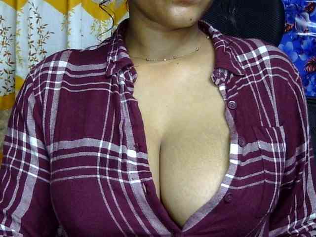 Nusrat-Mimi webcam