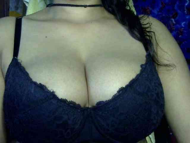 Nusrat-Mimi webcam