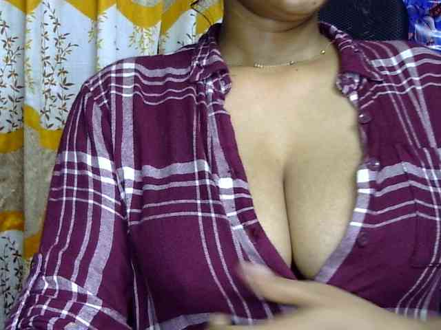 Nusrat-Mimi webcam