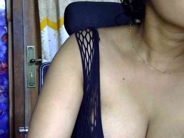 Nusrat-Mimi webcam