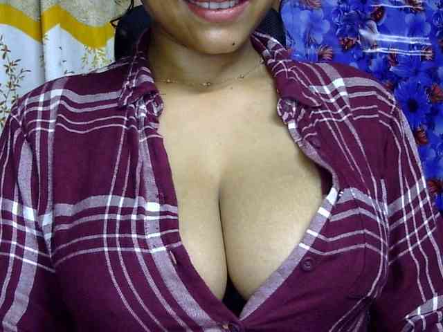 Nusrat-Mimi webcam