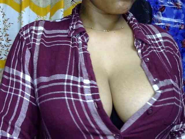 Nusrat-Mimi webcam
