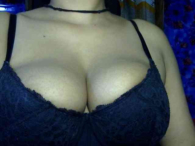 Nusrat-Mimi webcam