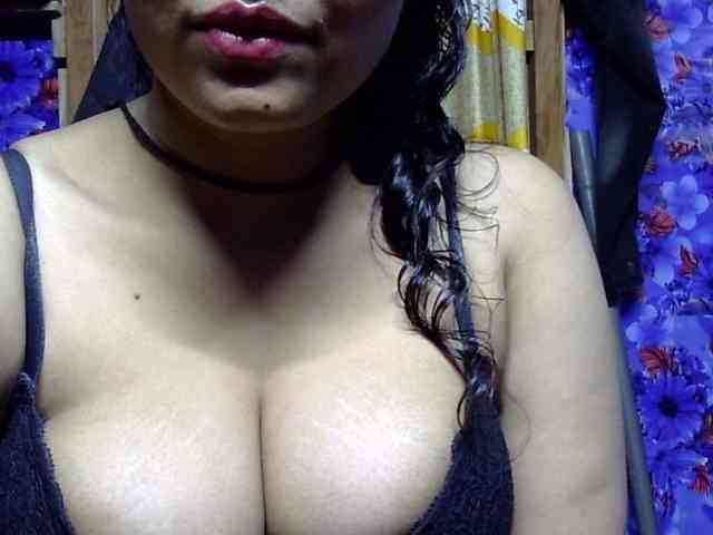 Nusrat-Mimi webcam