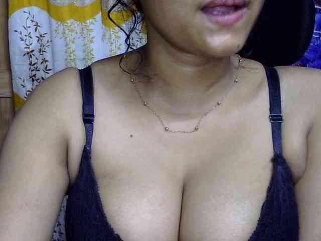 Nusrat-Mimi webcam