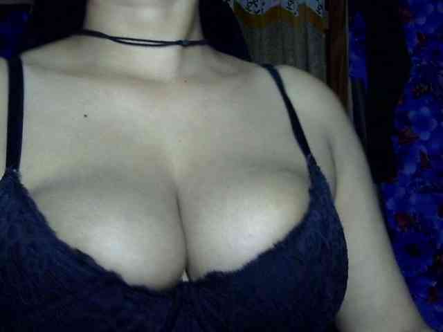 Nusrat-Mimi webcam