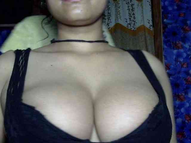 Nusrat-Mimi webcam