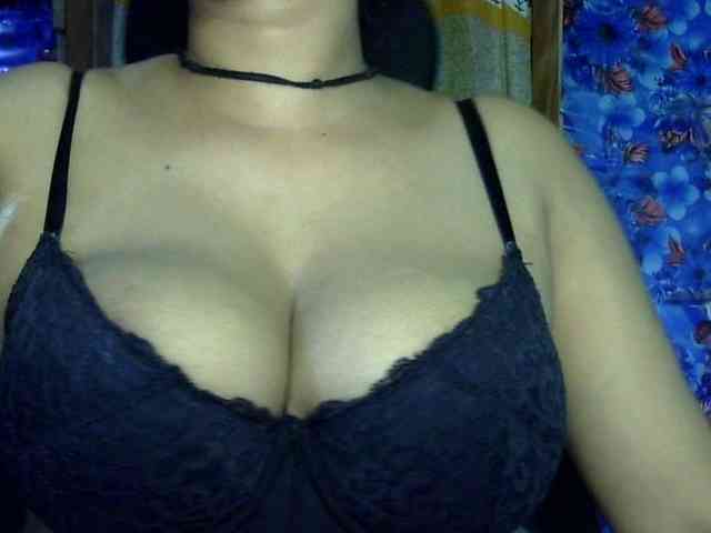 Nusrat-Mimi webcam