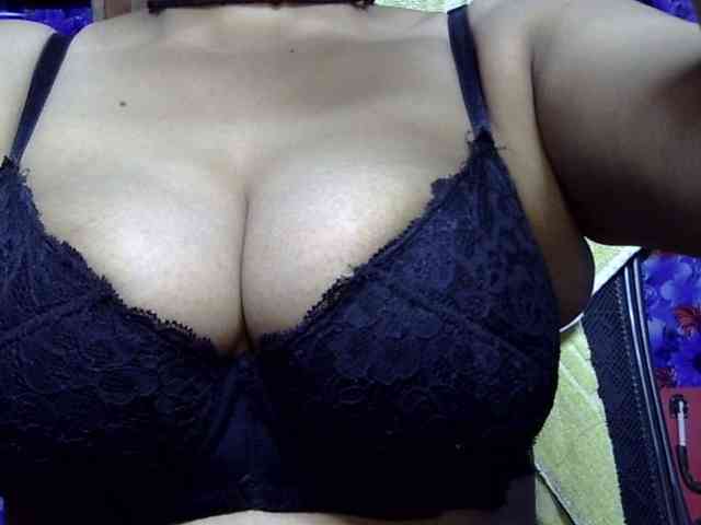Nusrat-Mimi webcam
