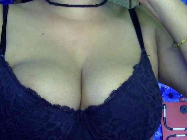 Nusrat-Mimi webcam