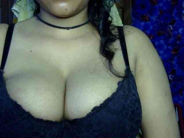 Nusrat-Mimi webcam