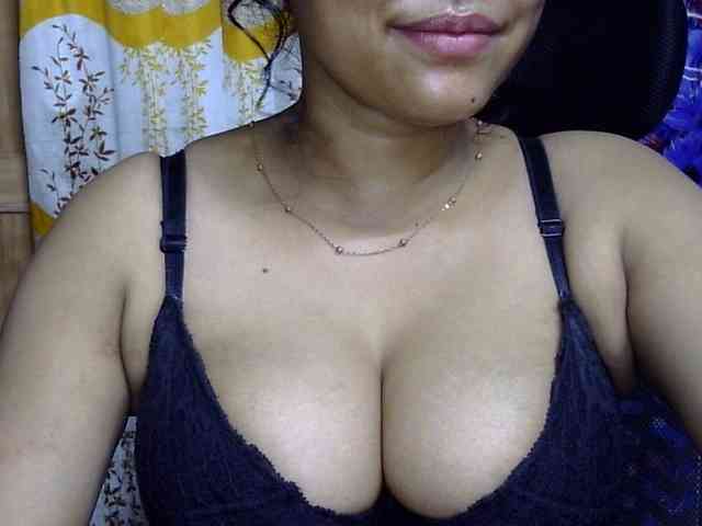 Nusrat-Mimi webcam