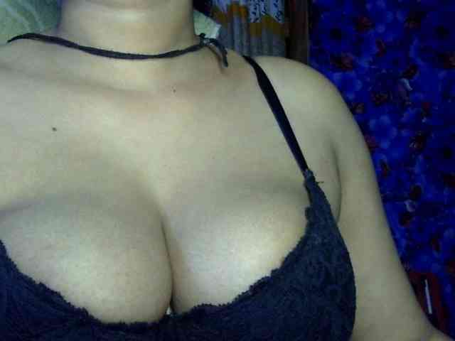 Nusrat-Mimi webcam