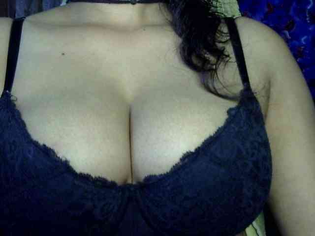 Nusrat-Mimi webcam