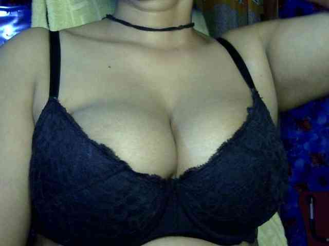 Nusrat-Mimi webcam