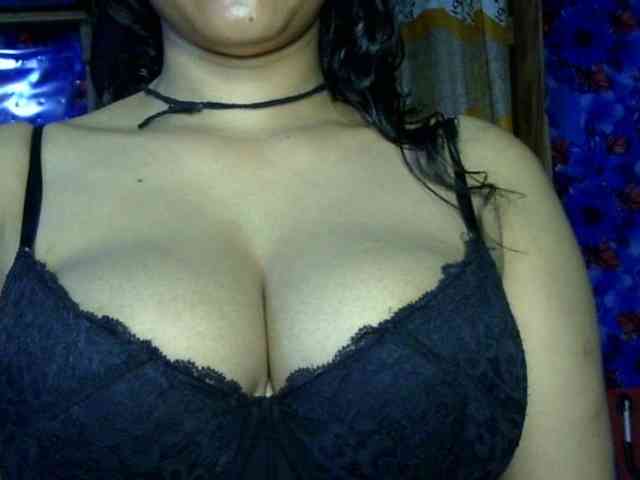 Nusrat-Mimi webcam