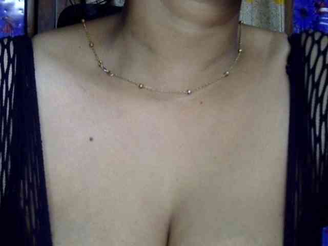 Nusrat-Mimi webcam