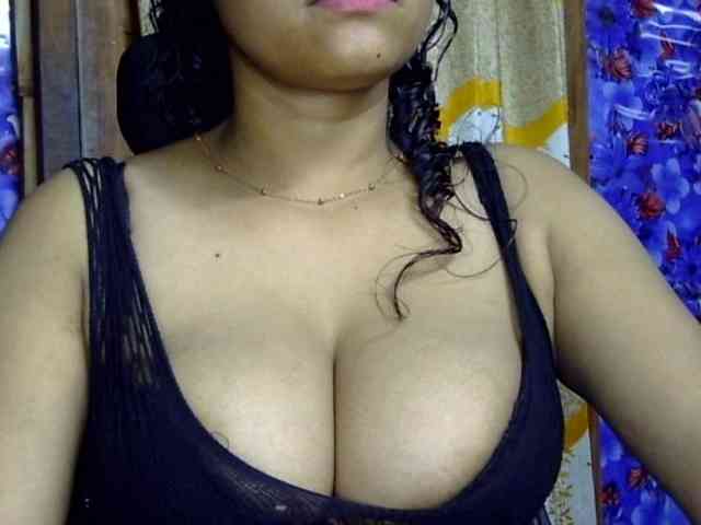 Nusrat-Mimi webcam