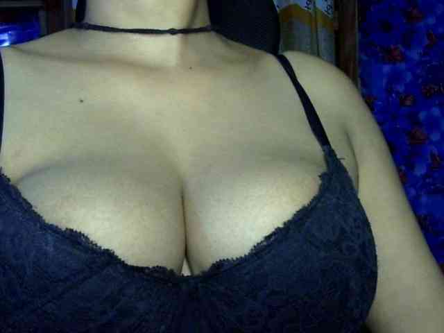 Nusrat-Mimi webcam