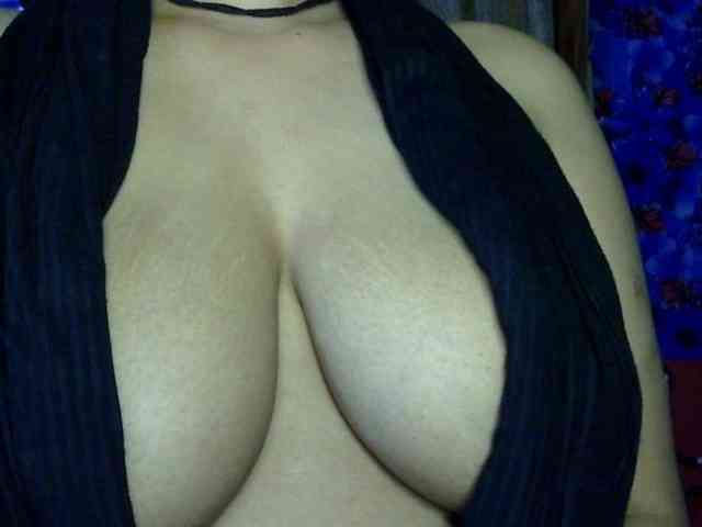 Nusrat-Mimi webcam