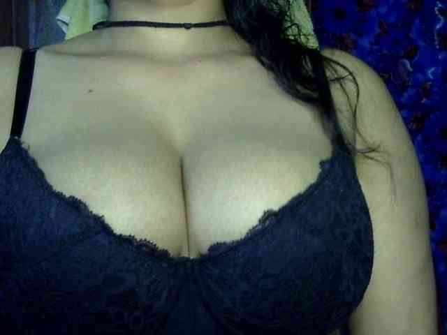 Nusrat-Mimi webcam