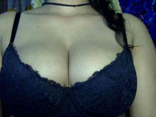 Nusrat-Mimi webcam