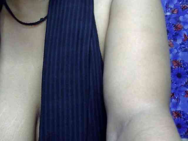 Nusrat-Mimi webcam