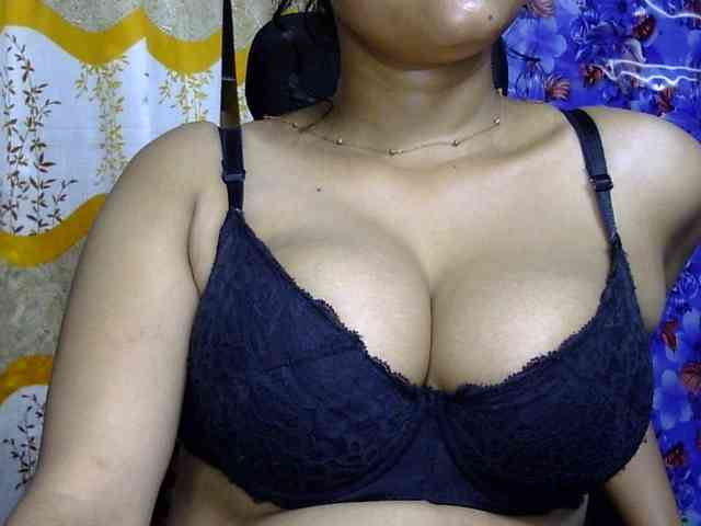 Nusrat-Mimi webcam