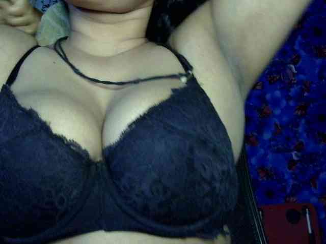 Nusrat-Mimi webcam