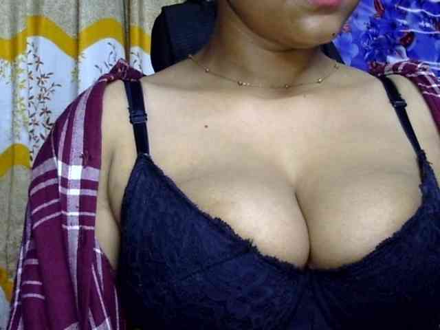 Nusrat-Mimi webcam