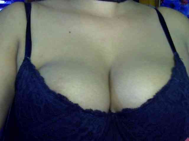 Nusrat-Mimi webcam