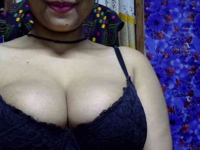 Nusrat-Mimi webcam