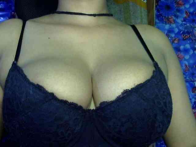 Nusrat-Mimi webcam
