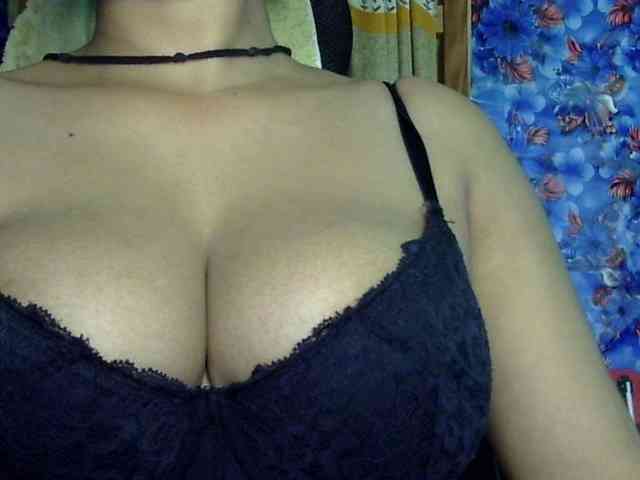 Nusrat-Mimi webcam
