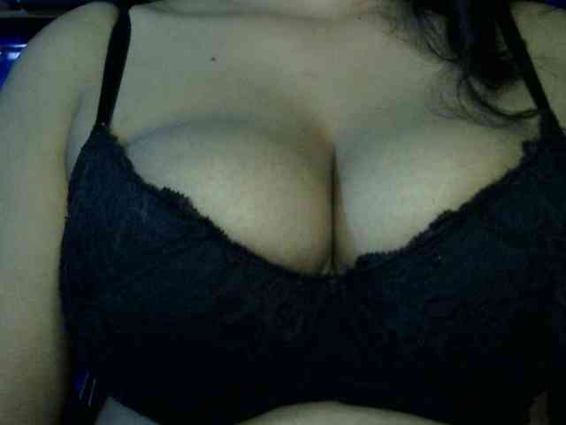 Nusrat-Mimi webcam