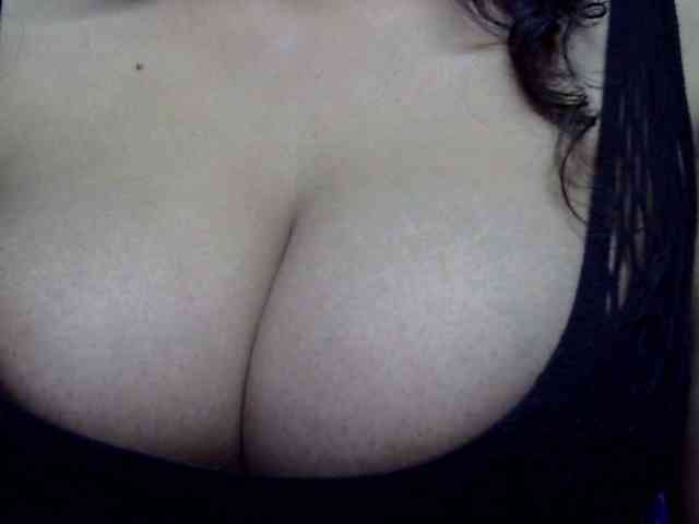 Nusrat-Mimi webcam