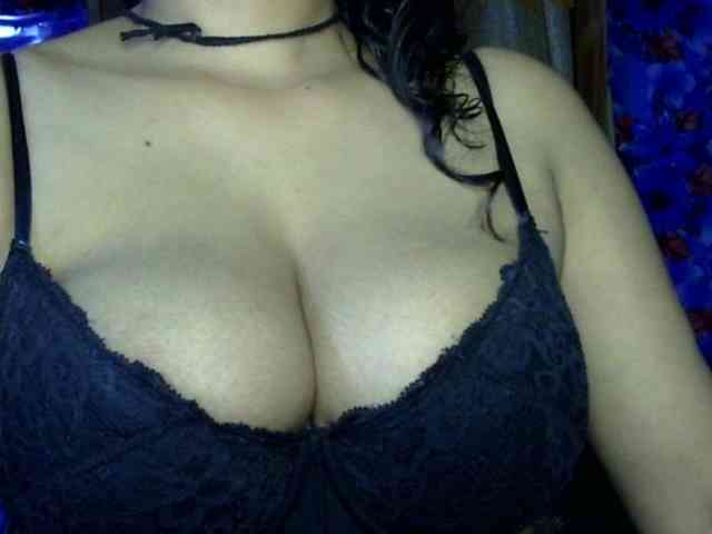 Nusrat-Mimi webcam