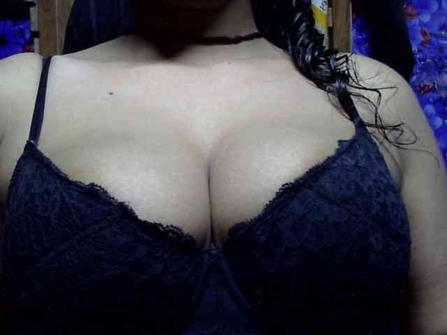 Nusrat-Mimi webcam
