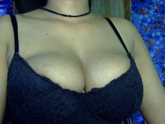 Nusrat-Mimi webcam
