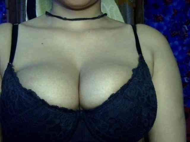 Nusrat-Mimi webcam