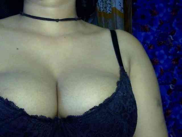 Nusrat-Mimi webcam
