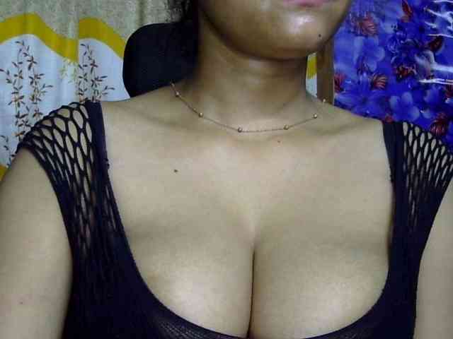 Nusrat-Mimi webcam
